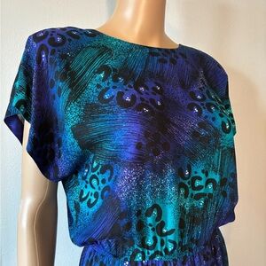 Vintage All That Jazz Women's Dress Size M (6/8) 80s Animal Pattern Blouson Midi